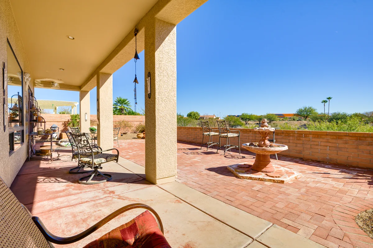 Shaded patio at Tom’s past San Ignacio Vistas II listing